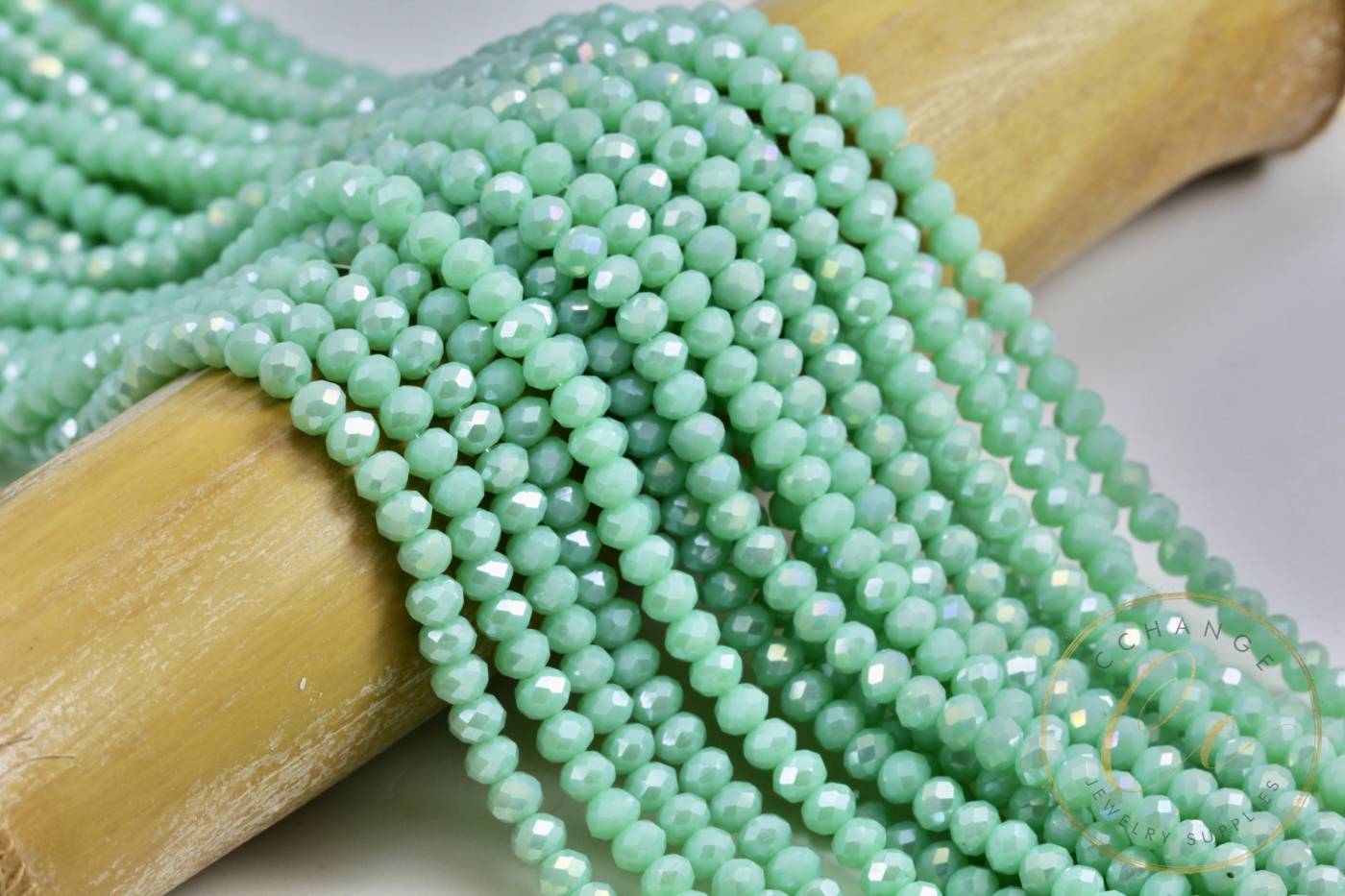 4mm-crystal-mint-green-beads