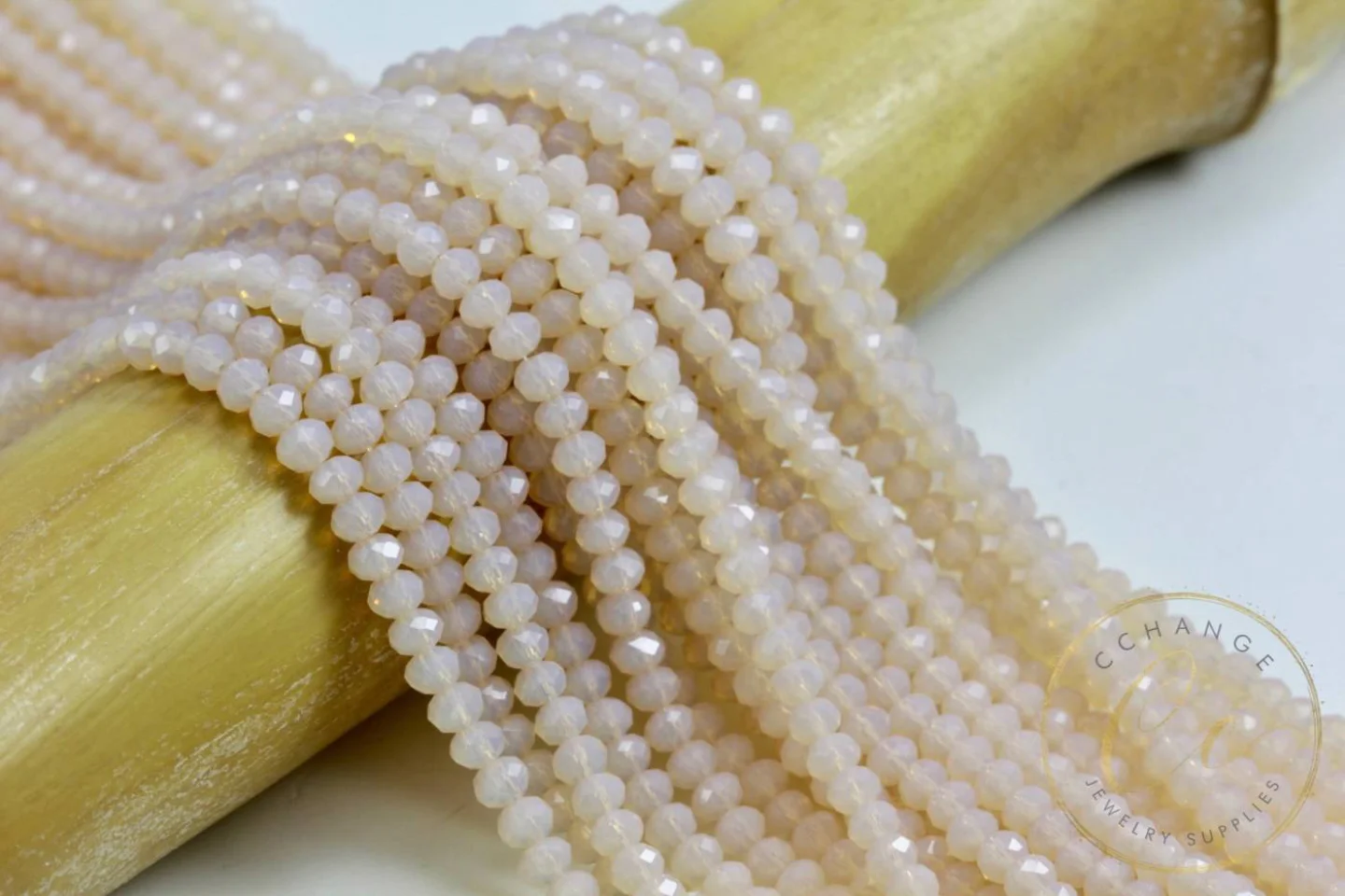 faceted-full-strand-glass-beads.