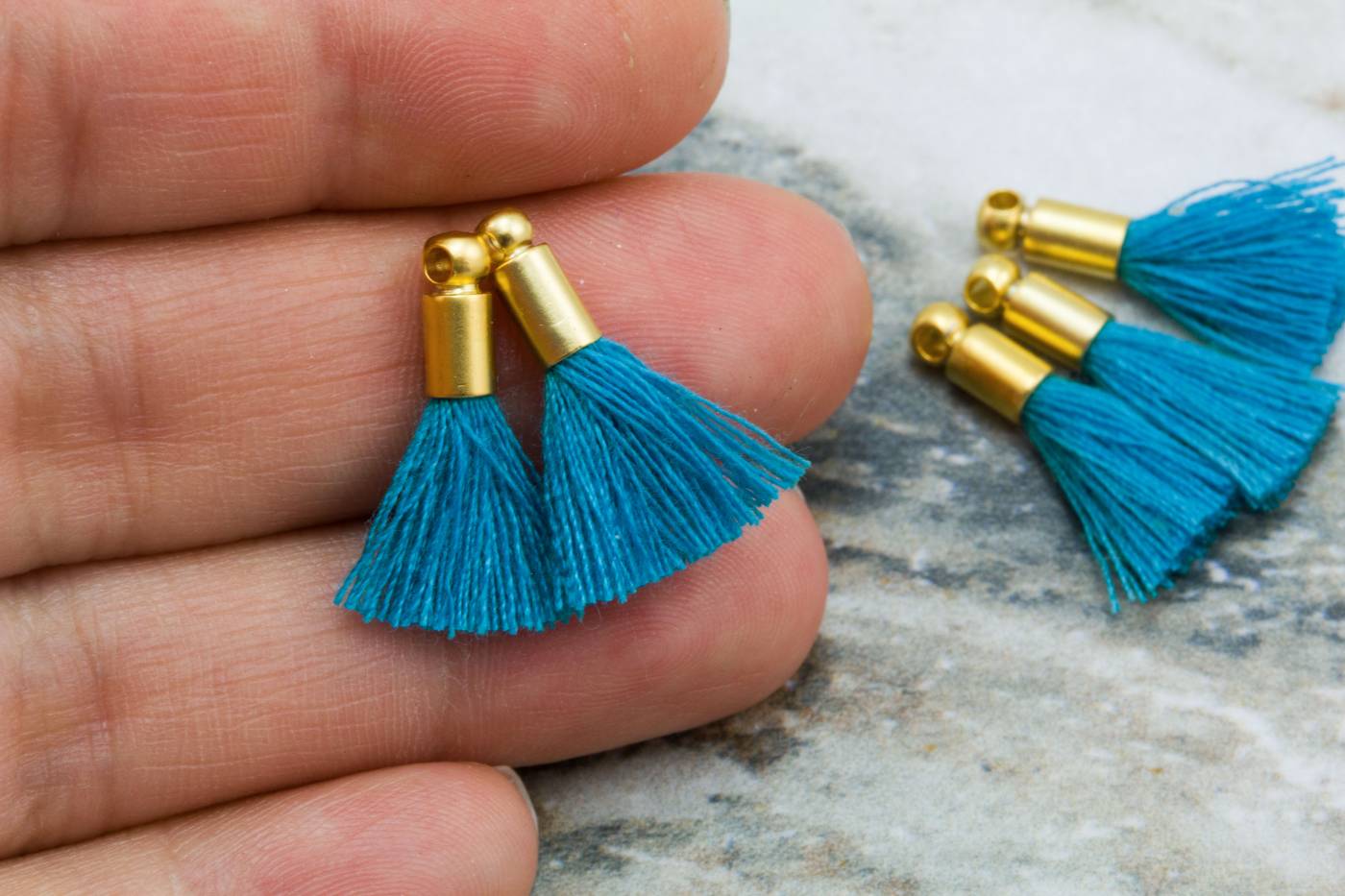 2cm-sapphire-cotton-mini-tassels