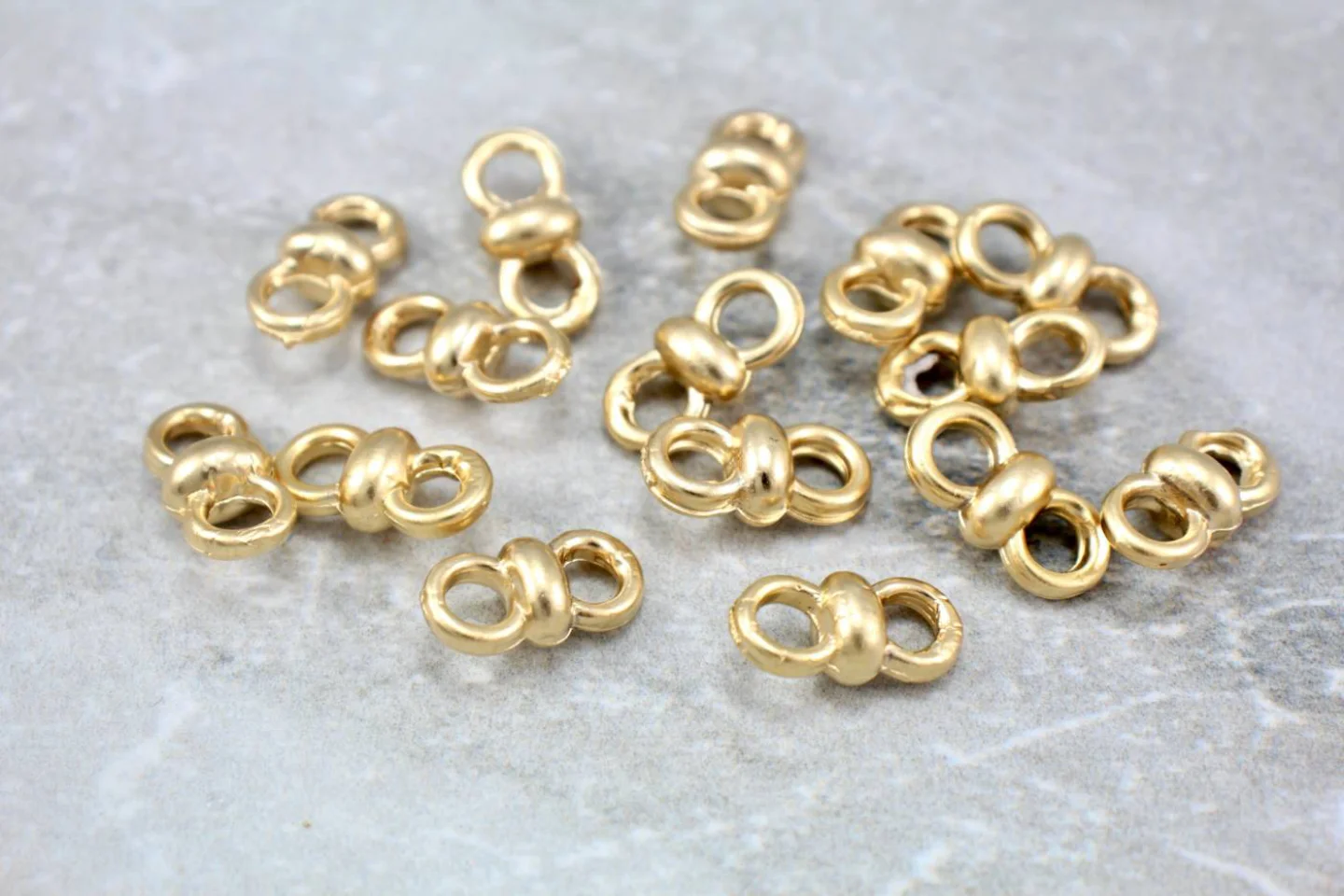 gold-plated-metal-jewelry-connectors.