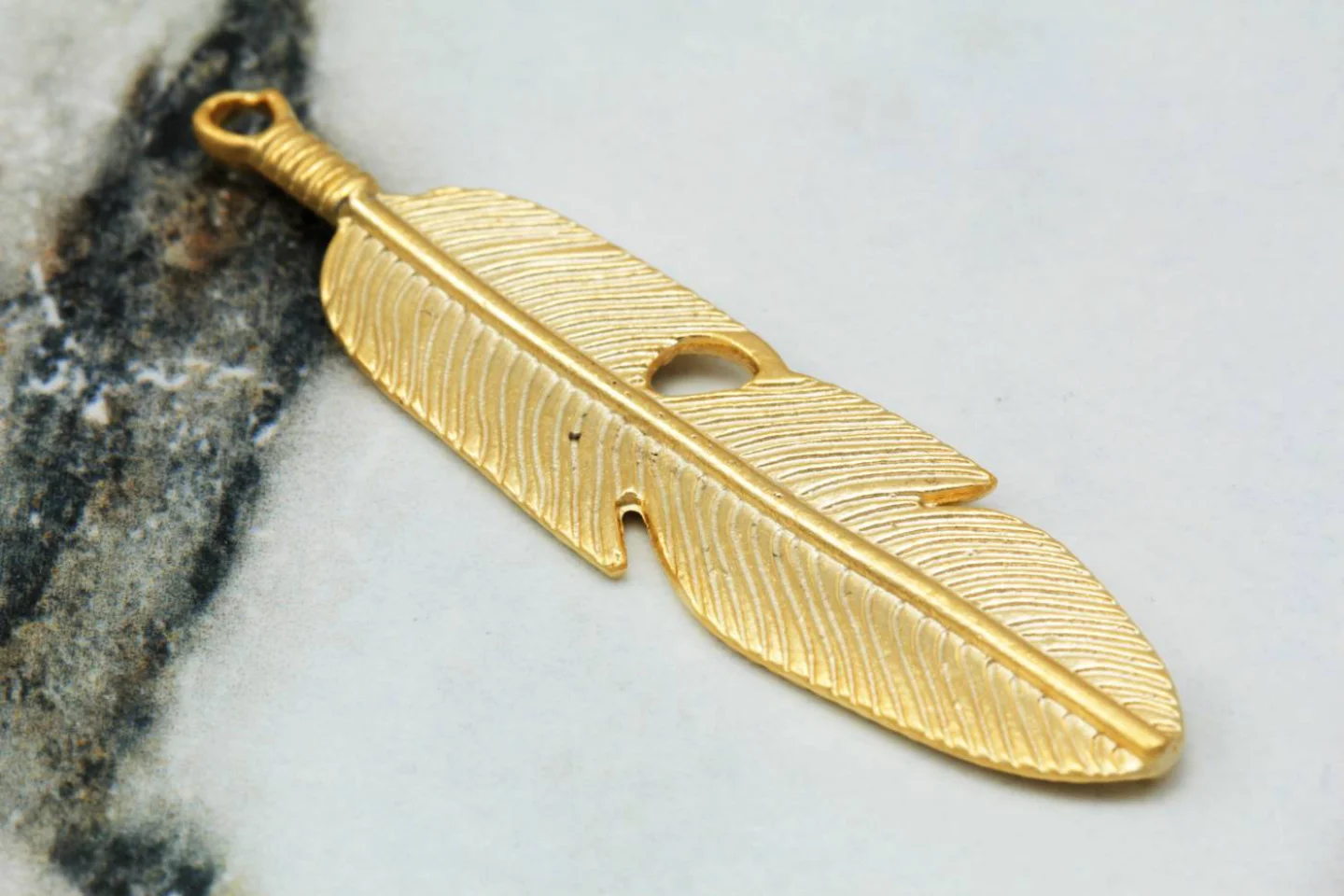 gold-plated-big-feather-pendant.