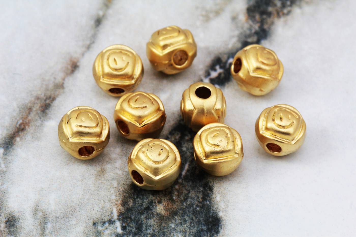 gold-metal-ball-round-spacer-beads