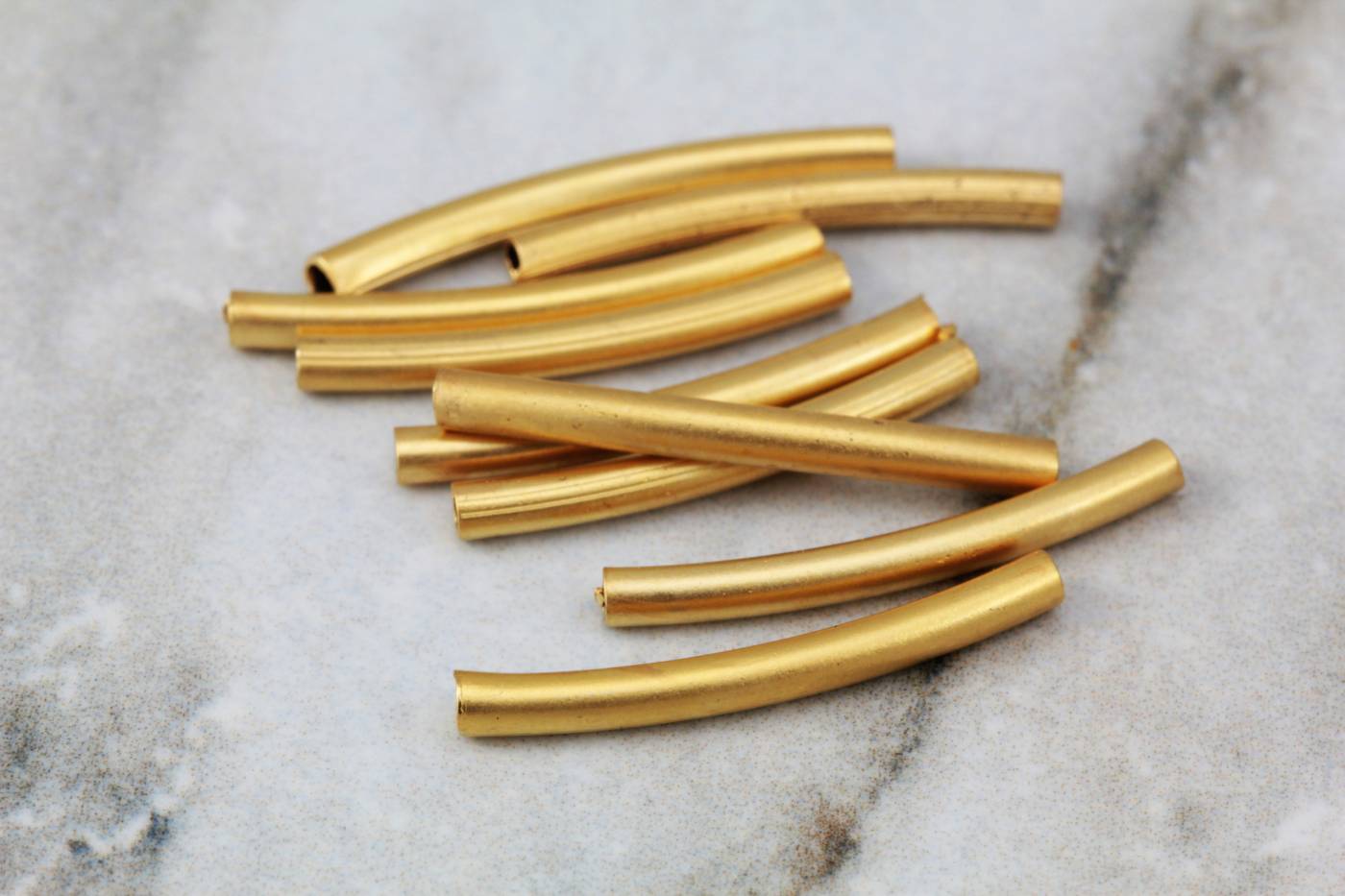 gold-plated-tiny-long-end-bar-charm