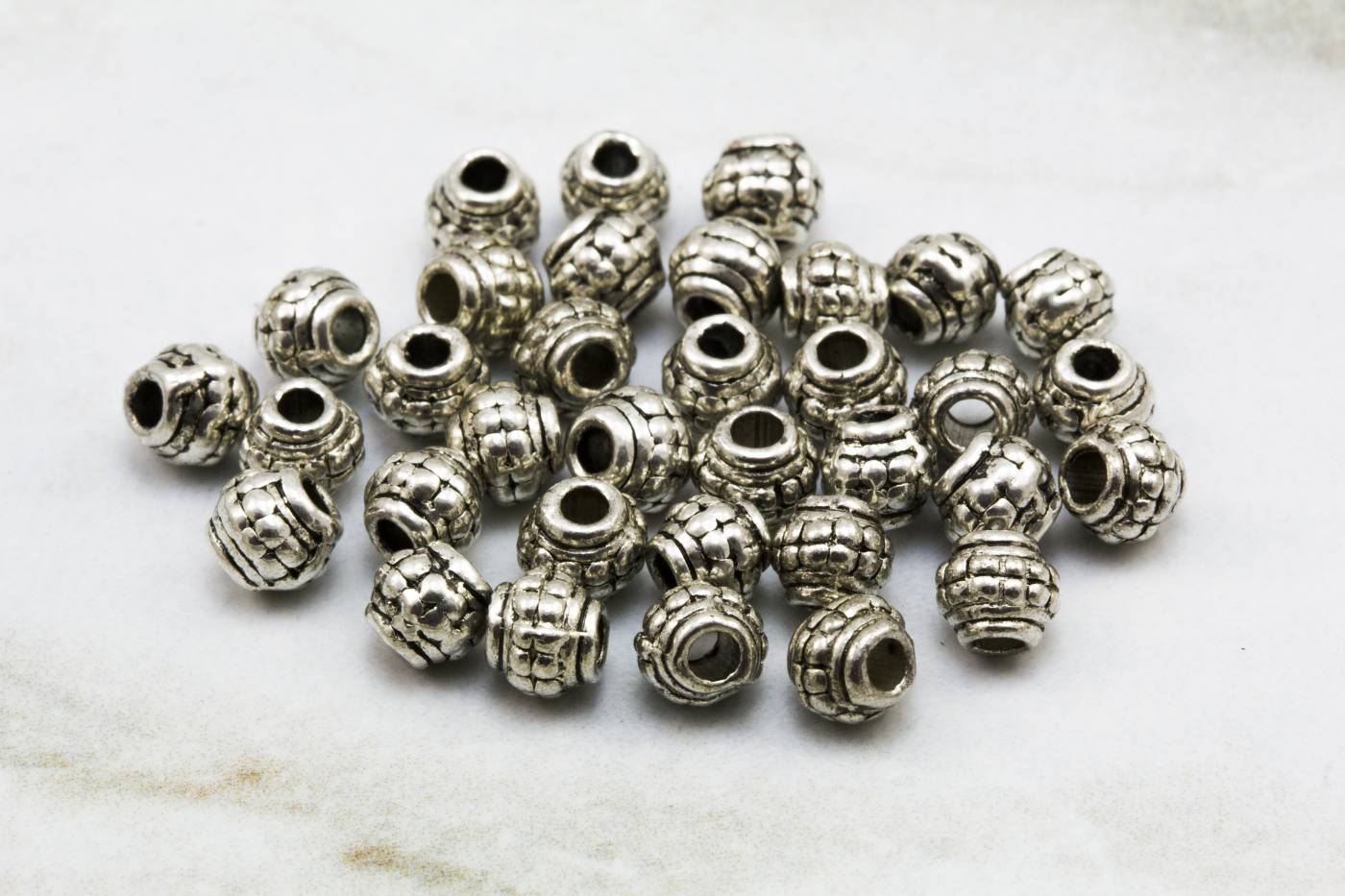 5mm-metal-round-silver-spacer-beads