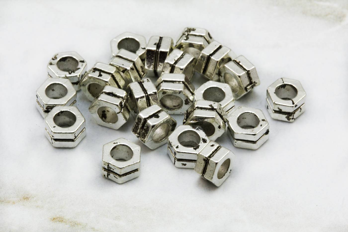 metal-silver-jewelry-spacer-beads