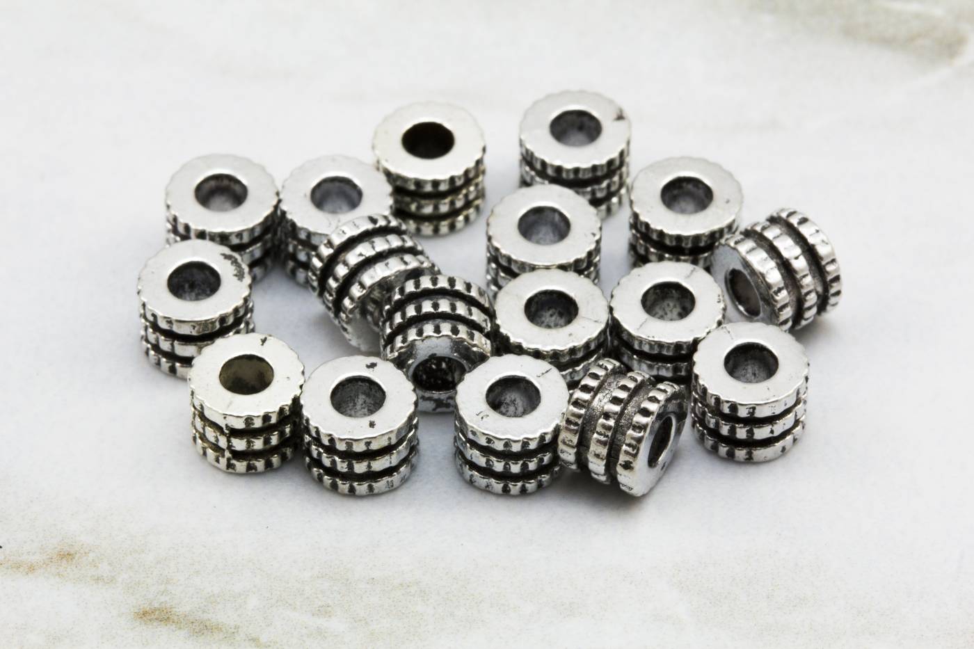 metal-silver-rondelle-spacer-bead-supply