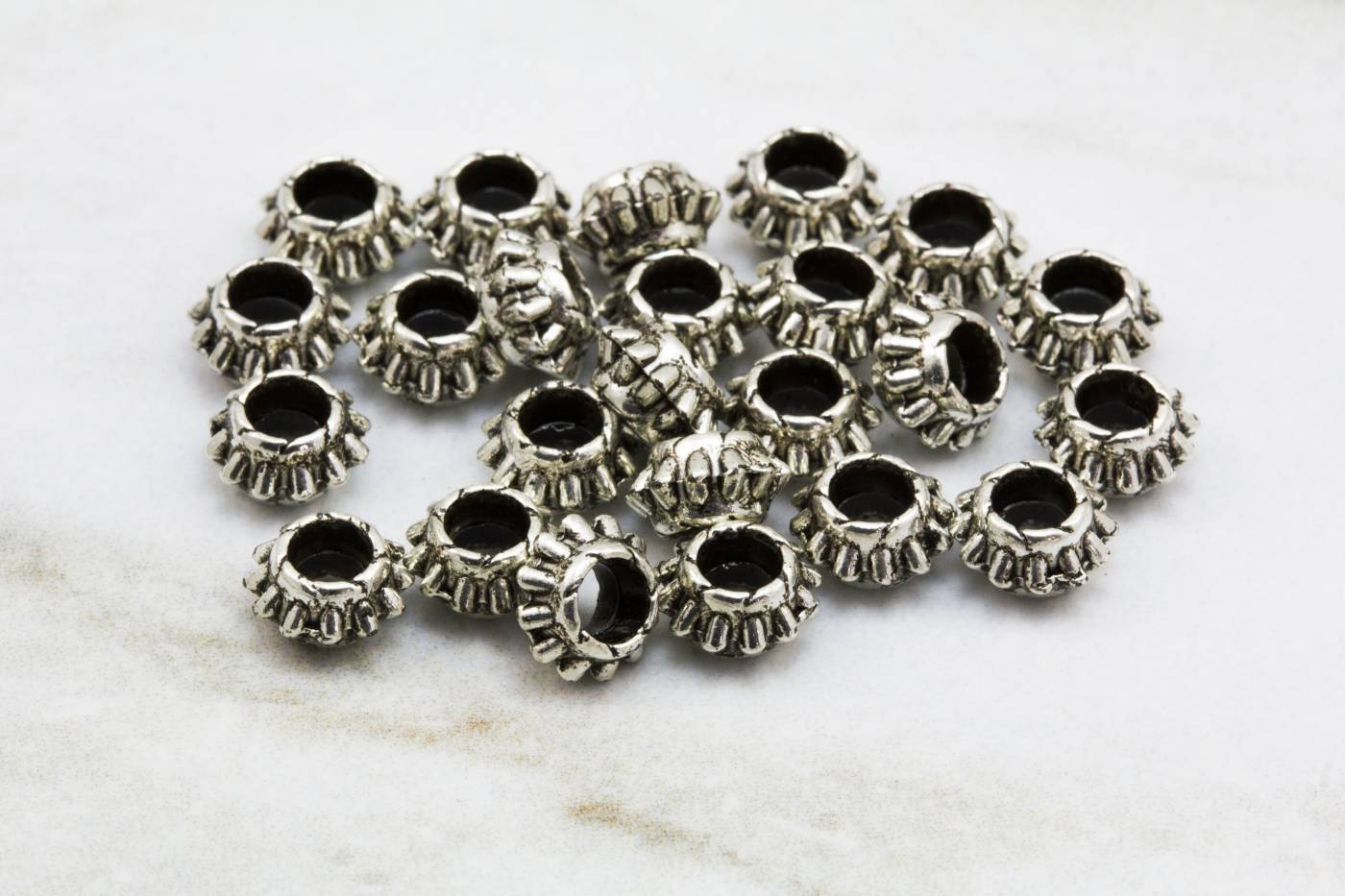 silver-rondelle-jewelry-bead-findings
