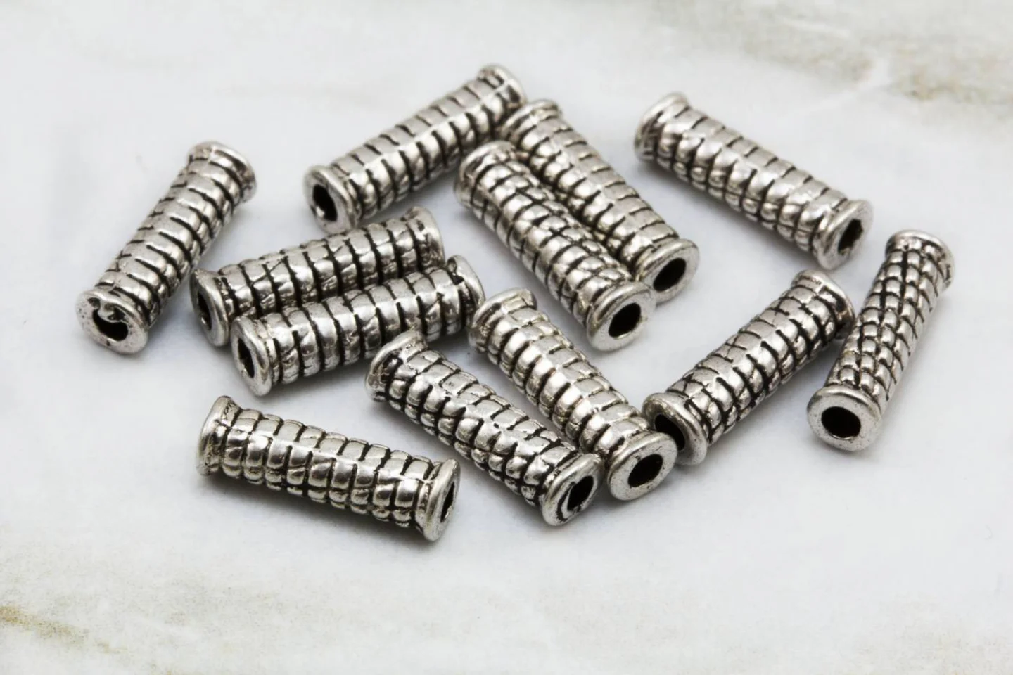 metal-findings-tube-shape-jewelry-charms.