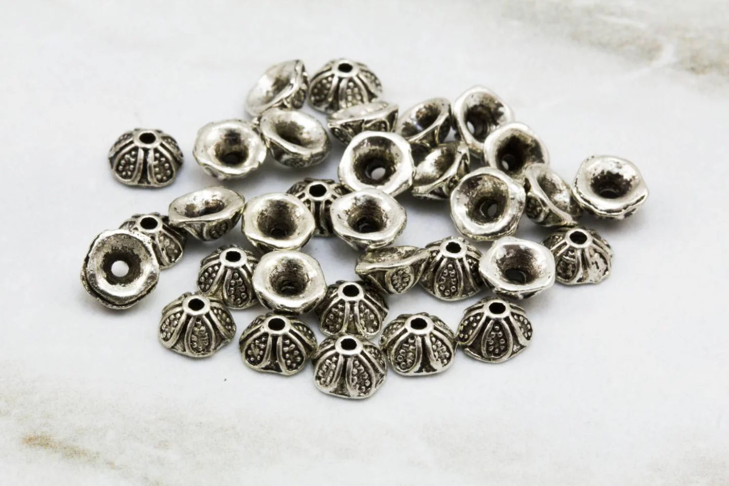 metal-round-beading-cap-findings.
