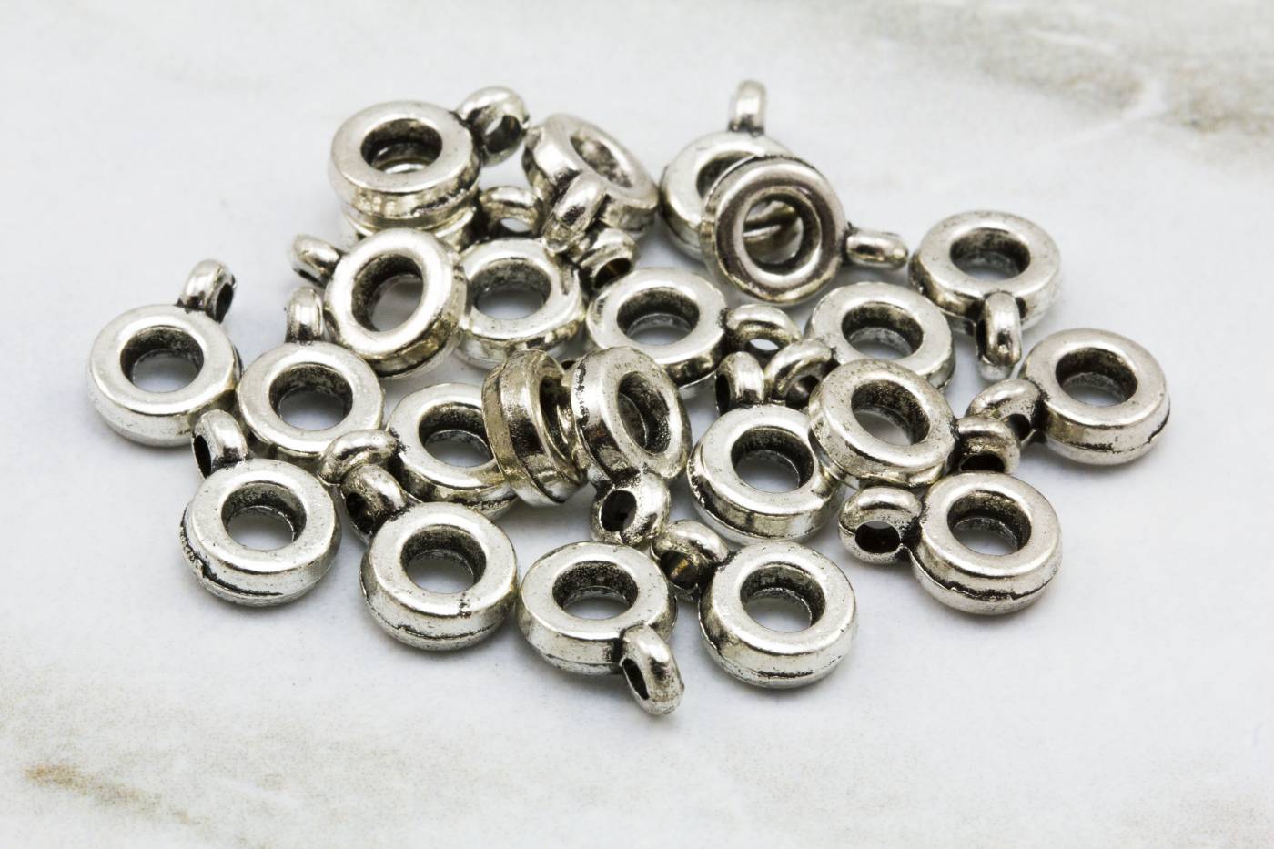 metal-round-bail-link-charm-holders