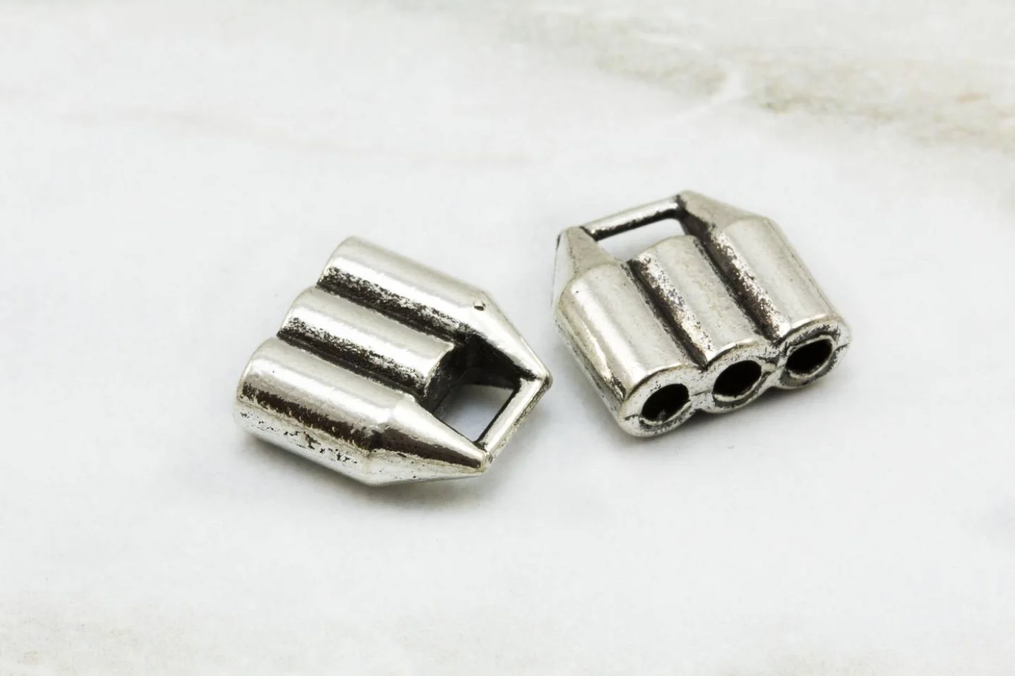 triple-hole-metal-round-end-caps.