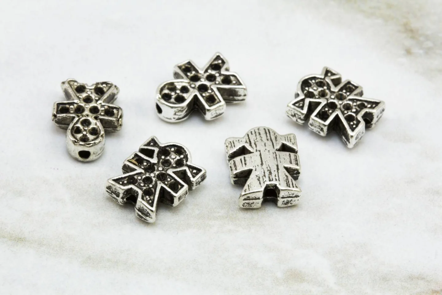 girl-jewelry-charms-beads-findings.