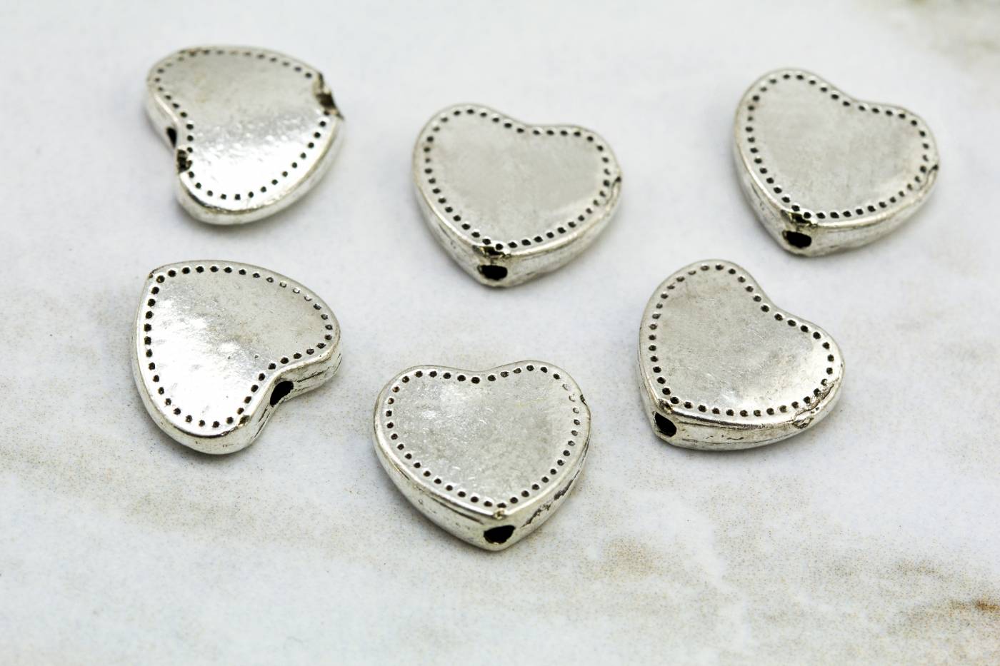 silver-metal-heart-bead-jewelry-charms