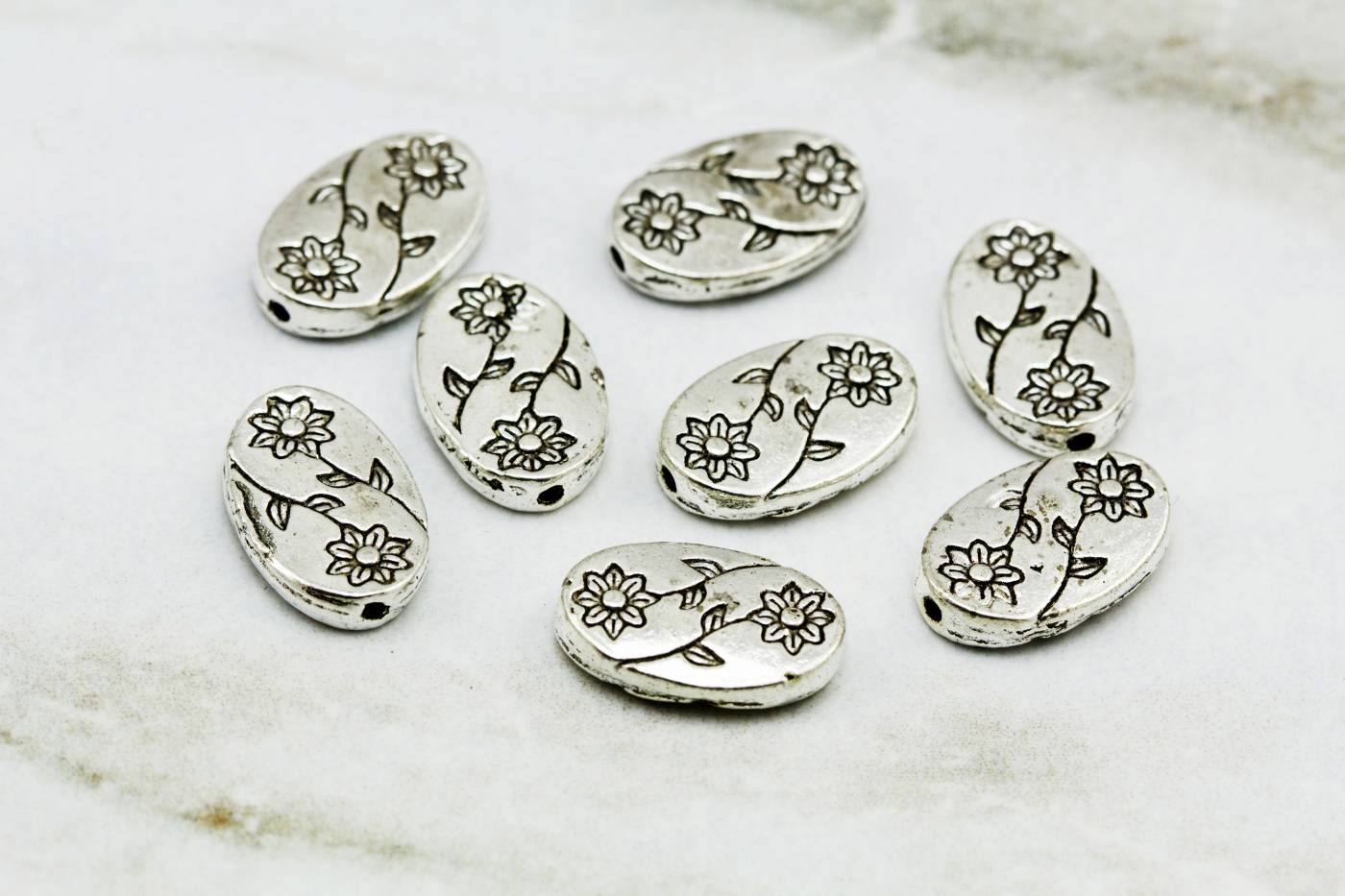 flower-floral-pattern-metal-oval-charm