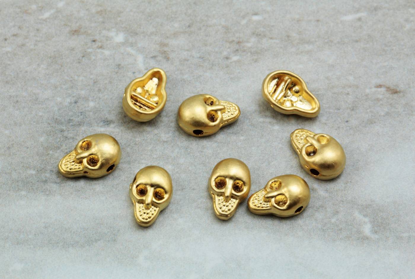 mini-gold-plated-metal-skull-charms